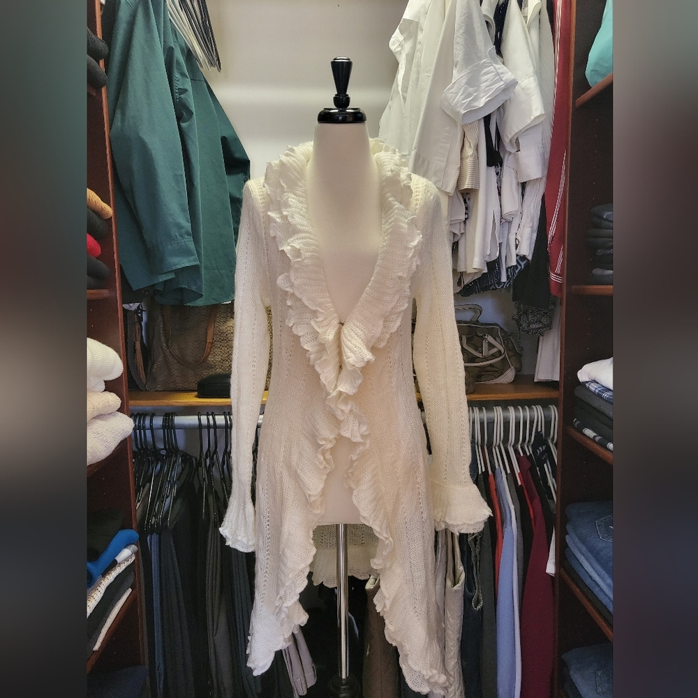 Fashion Blvd, S, Long sleeve Knit white sweater